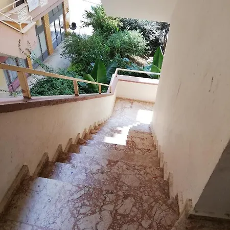 Caner Sitesi Apt No:211b Blok/b Kat:2 No:5 Appartamento